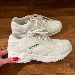 Reebok women’s Aztrek off white sneakers